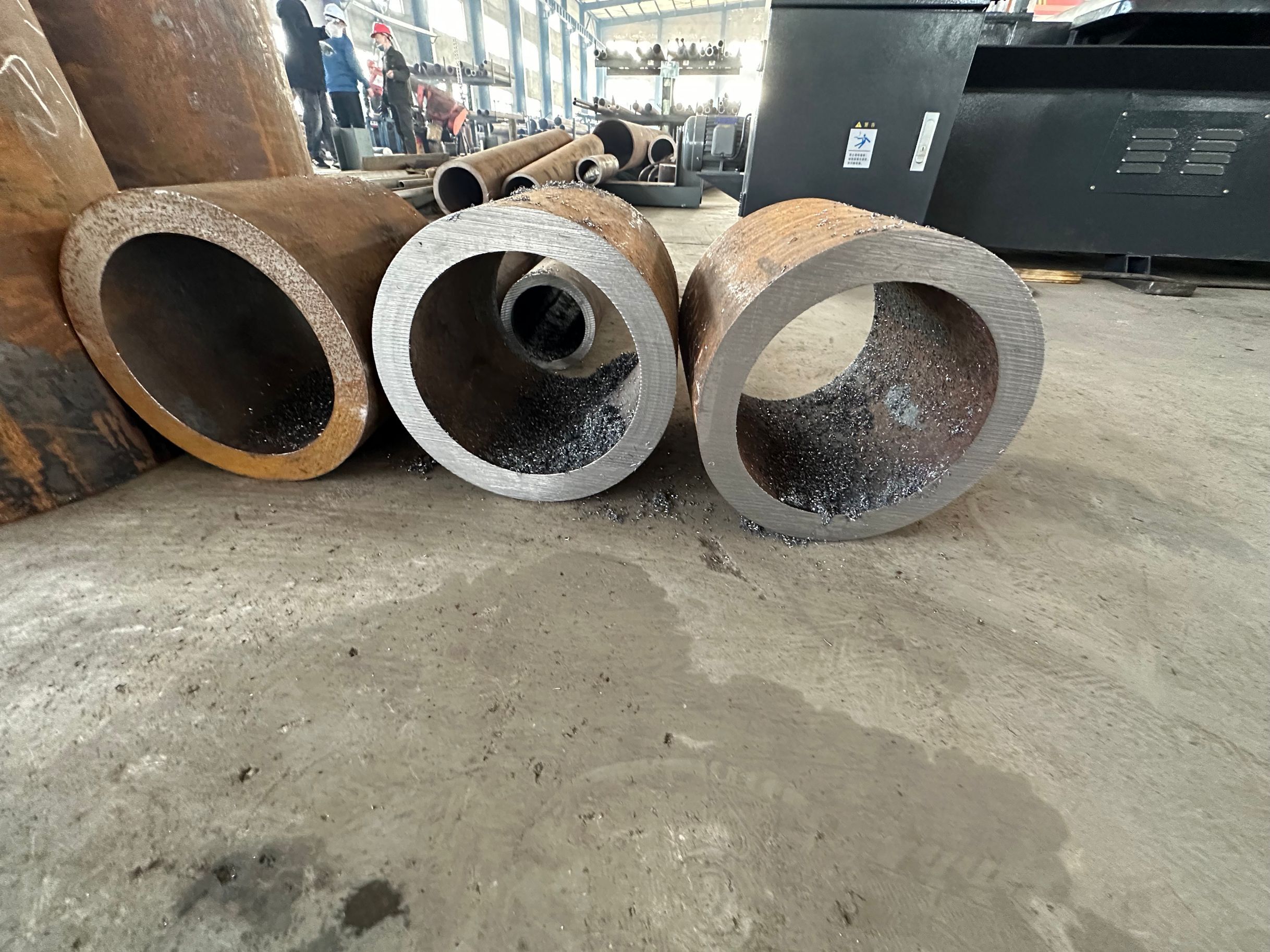 4240龙门双立柱数控锯床加工案例：大型槽钢切断工艺解析